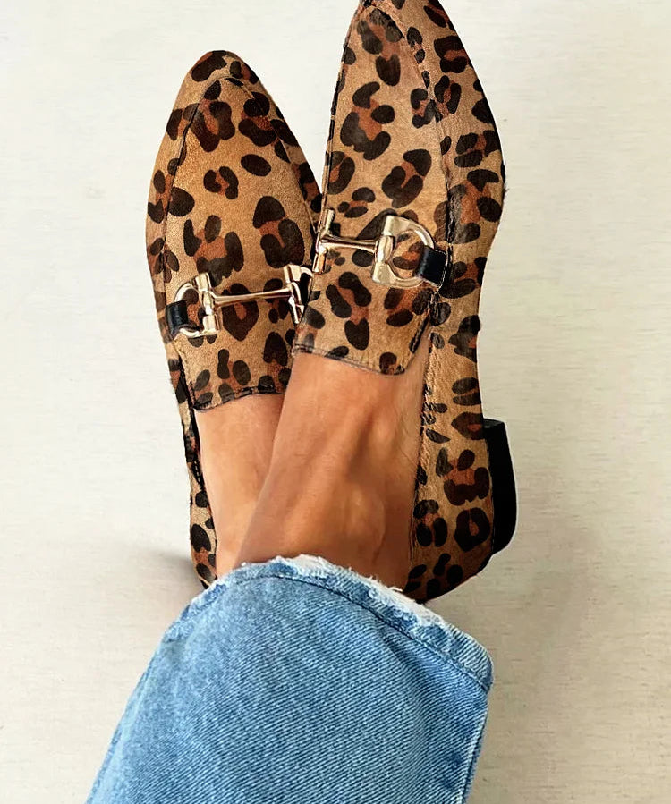 Gia - Elegant Leopard Loafers