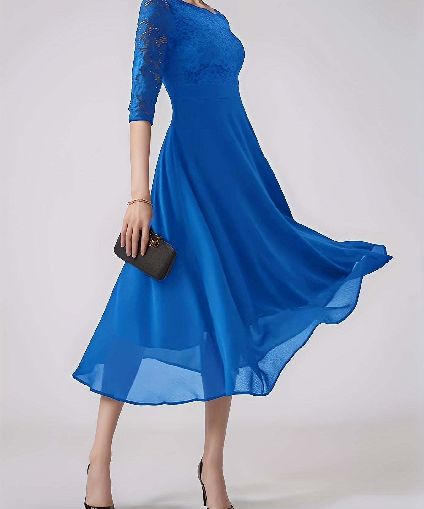 CLAARA | SLEEK EVENING GOWN
