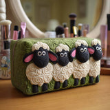 Quilted beauty case with sheep
