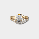 Carla – Asymmetrical vintage ring in gold and silver with zirconia