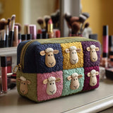Quilted beauty case with sheep