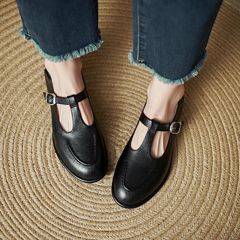 Clémence | Low Heeled Court Shoes