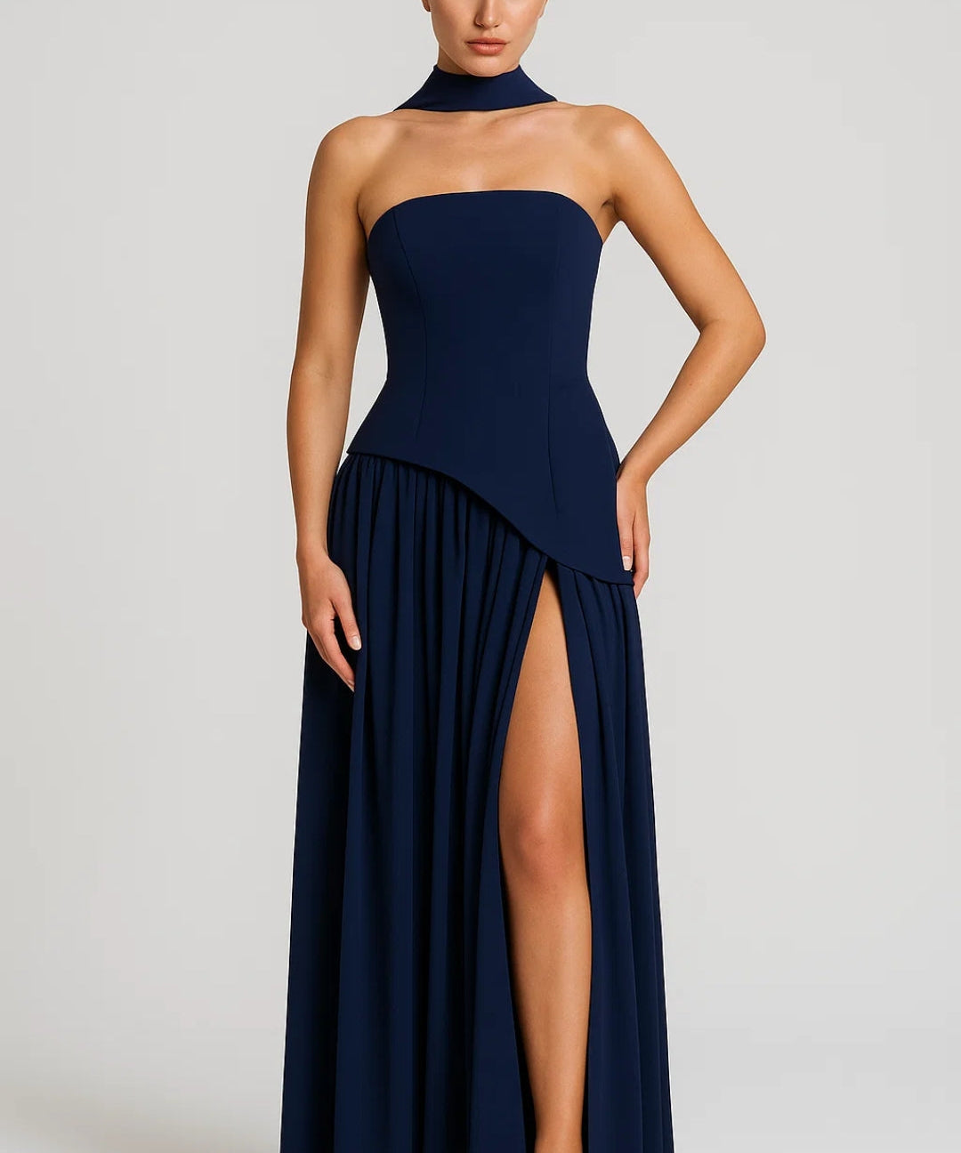 THESSALY | LIGHTWEIGHT V-NECK MIDI DRESS