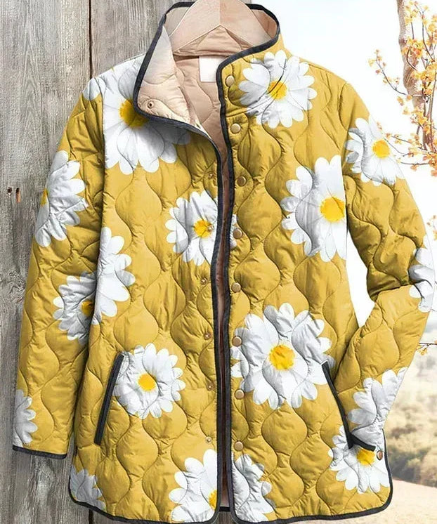 Vanda – Quilted Jacket with Daisy Pattern