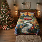 3-Piece Quilted Bed Linen Set with Vintage Travel Design