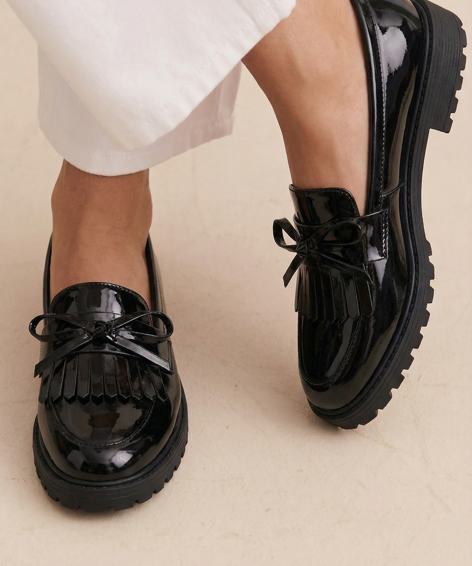 Cailie - Fringed Bow Shoes