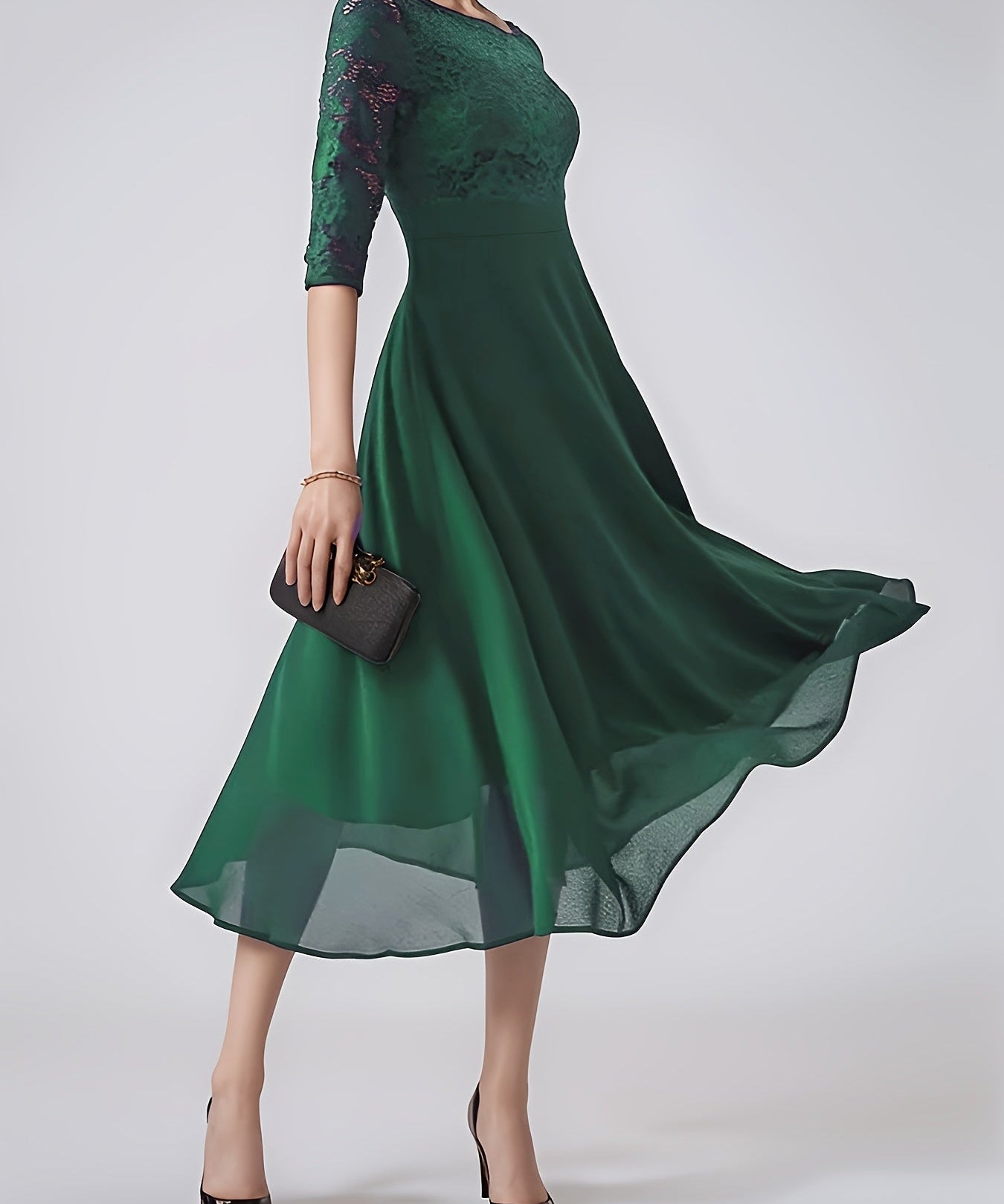 CLAARA | SLEEK EVENING GOWN