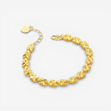 Elegant Vintage Bracelet with Charming Daisy